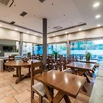 Berkeley 4* دوبروفينك