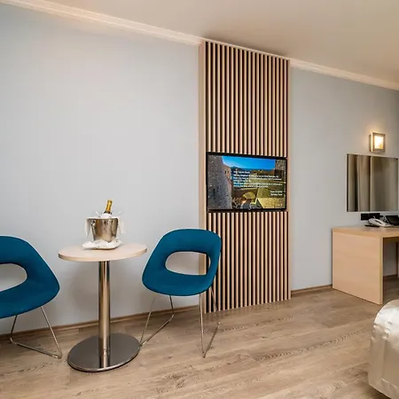 Berkeley Hotel&day Hotel 4*