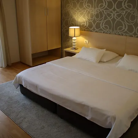 Berkeley Дубровник